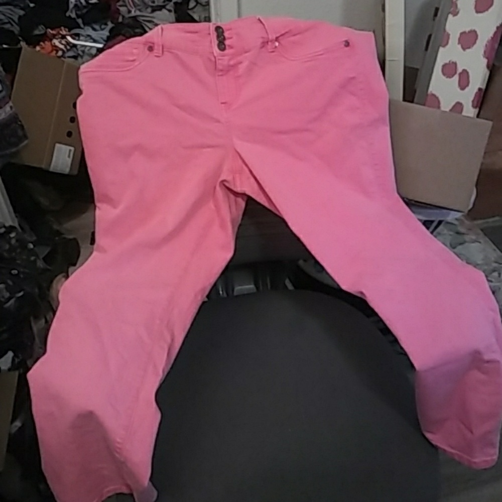Hot pink plus size Torrid denim pants